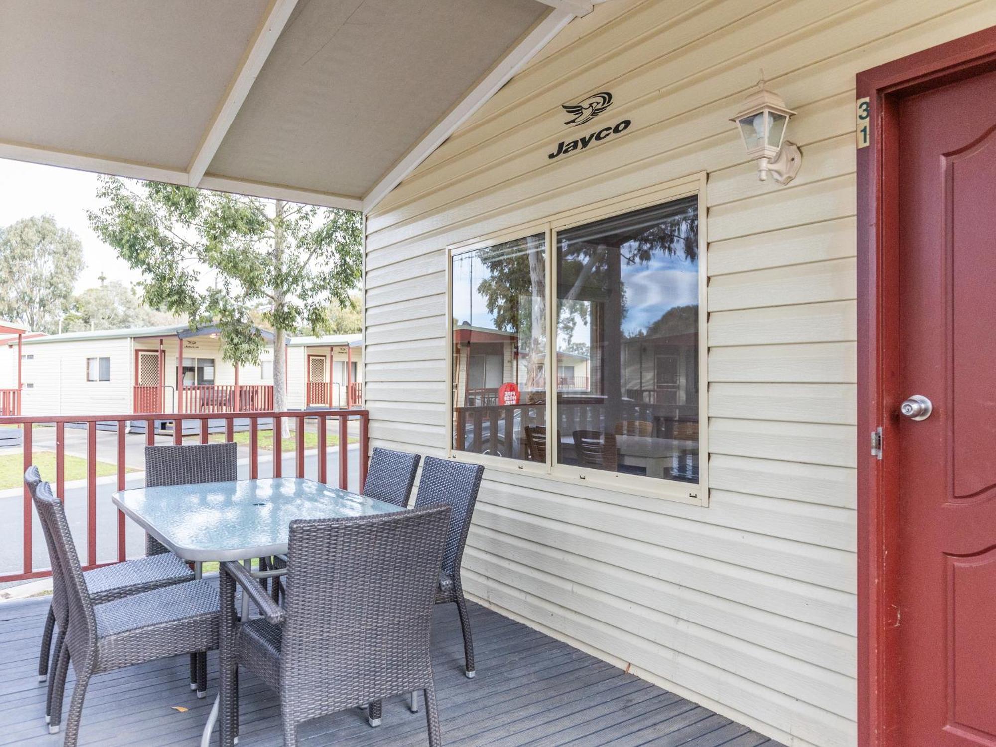 Nrma Echuca Holiday Park ภายนอก รูปภาพ
